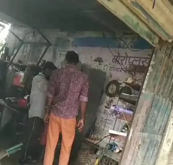 काकोरी क्षेत्र अंतर्गत अवैध रूप से धड़ल्ले से बेची जा रही शराब,वीडियो सोशल मीडिया पर  वायरल