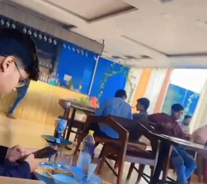 ठाकुरगंज थाना क्षेत्र में अवैध रूप से चलाया जा रहा हुक्का बार,पुलिस को कोई खबर नही !