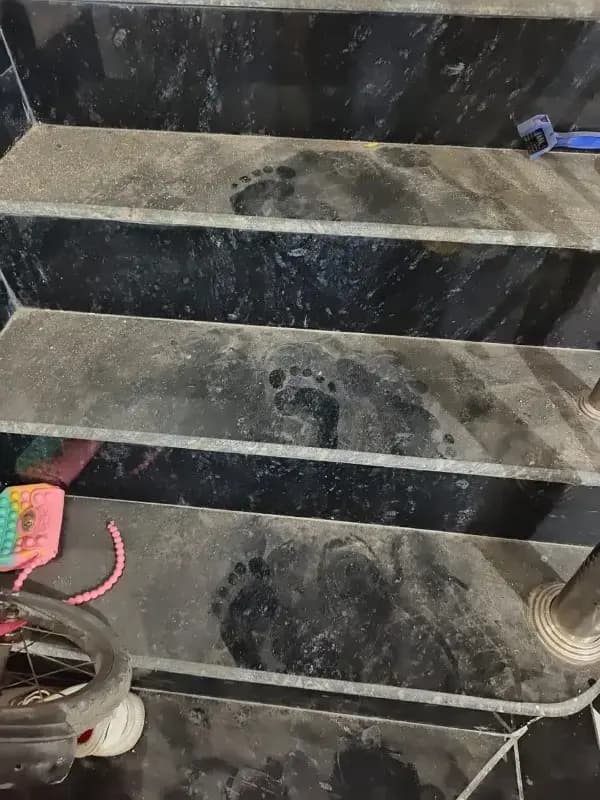   मड़ियांव थाना क्षेत्र में चोरों ने बंद घर को बनाया निशाना,पुलिस जांच में जुटी
 