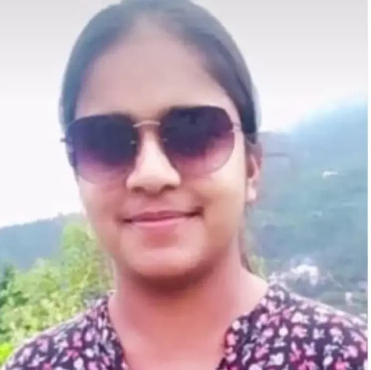   गैस सिंलेण्डर लदी एक अज्ञात डीसीएम  ने बाइक सवार को मारी टक्कर,महिला की मौत,पुलिस जांच में जुटी
