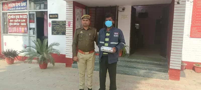 घर में घुसकर महिला पर चाकू से हमला,बख्शी का तालाब नगर पंचायत आफिस के पीछे हुई घटना