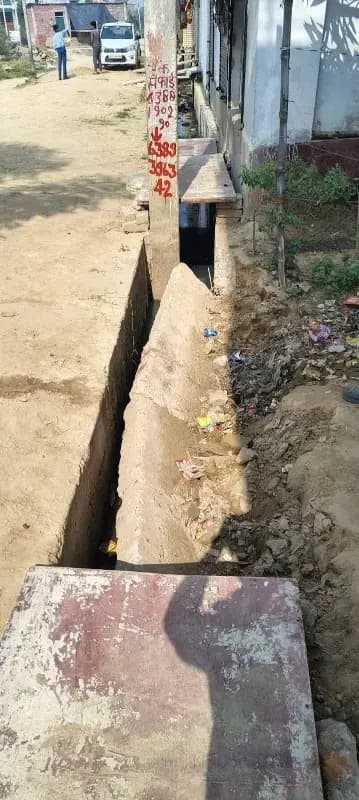 निर्माण के दौरान ही टूट गया नाला, भ्रष्टाचार की जांच को विधायक को पत्र