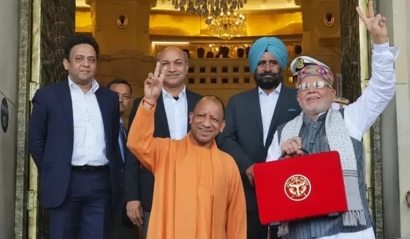 योगी बोले- पहली बार किसी सीएम को दसवां बजट पेश करने का मौका मिला