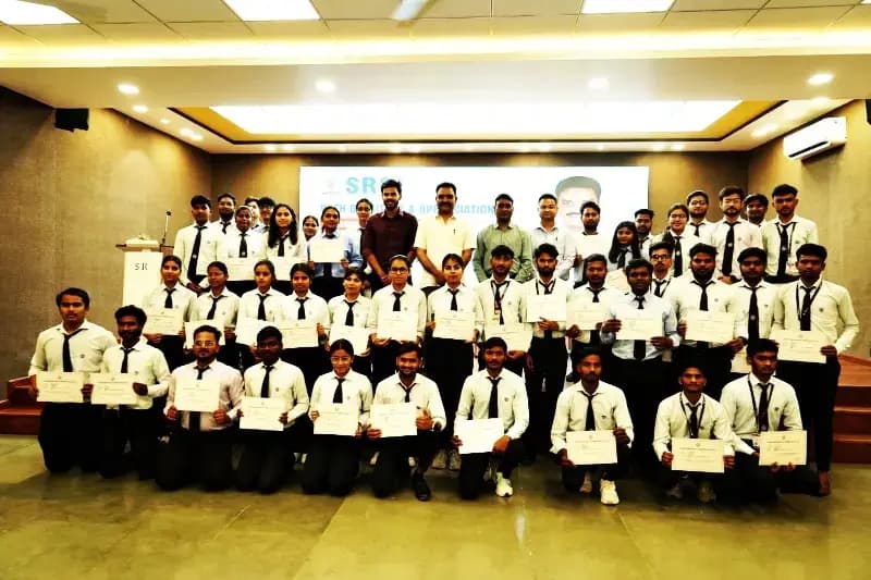 योगी सरकार का स्पष्ट संकल्प हर पात्र छात्र को छात्रवृत्ति की गारंटी  -राज्य मंत्री असीम अरुण 