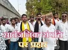 रात के अंधेरे में क्रेन से उखाड़ ले गए 'महाराजा मलिहा पासी' स्वागत द्वार, मुकदमा दर्ज