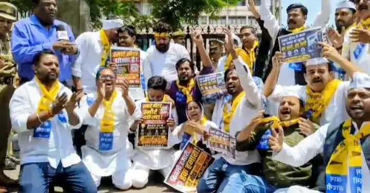  स्मार्ट मीटर के खिलाफ 'आप' का शक्ति भवन पर हल्लाबोल, सड़कों पर छिड़ा दंगल