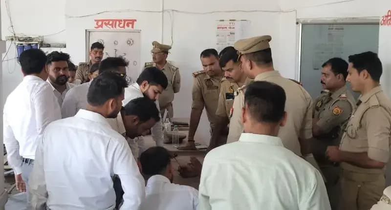 लखनऊ के दुबग्गा थाने में वकीलों और पुलिस के बीच तीखी झड़प और भारी बवाल