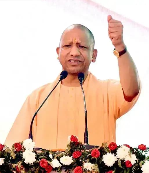  CM योगी का मंत्रियों को सप्ताह में एक दिन सार्वजनिक परिवहन इस्तेमाल करने का निर्देश