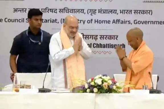 गृह मंत्री अमित शाह की अगुवाई में जुटे चार राज्यों के मुख्यमंत्री
