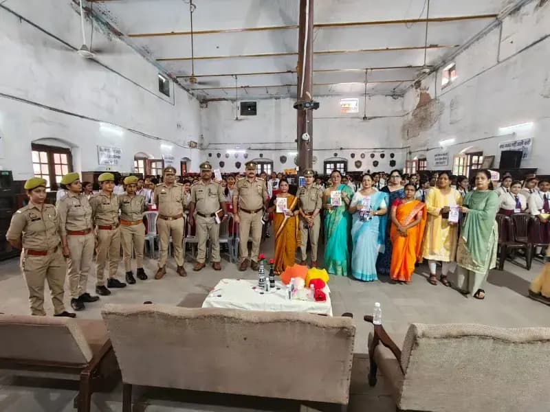 कैसरबाग पुलिस ने मिशन शक्ति के तहत महिला सुरक्षा और जागरूकता पर चलाया अभियान