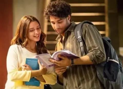 ' धड़क 2' फिल्म ने दुनिया भर में लगभग ₹16.1 करोड़ की कमाई की , लोगो के दिलो को जीता !