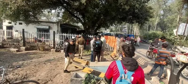 अज्ञात बुजुर्ग महिला का शव बरामद,लखनऊ के मोहनलालगंज की घटना