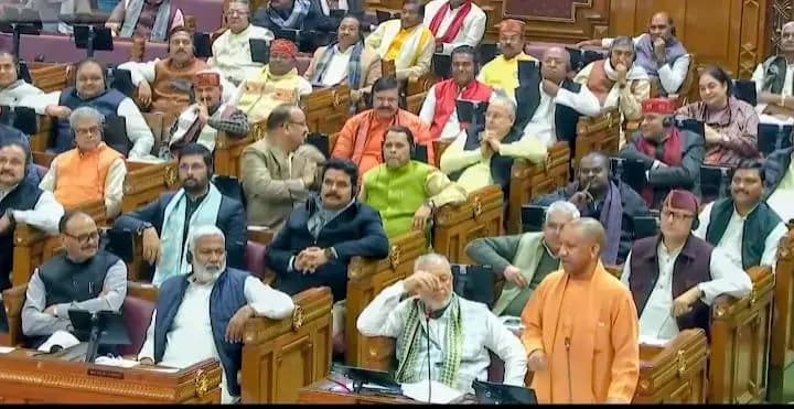 सड़क सुरक्षा मित्र कार्यक्रम के तहत यूपी के 28 जनपदों के लिए 14 लाख का बजट आवंटित