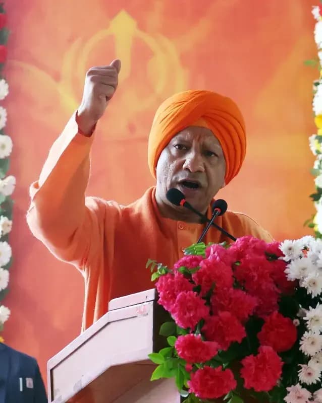 वीर बाल दिवस के कार्यक्रम में सम्मिलित हुए मुख्यमंत्री योगी आदित्यनाथ