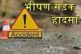 लखनऊ के गोमती नगर इलाके में भीषण सडक हादसा,एक की मौत तीन घायल