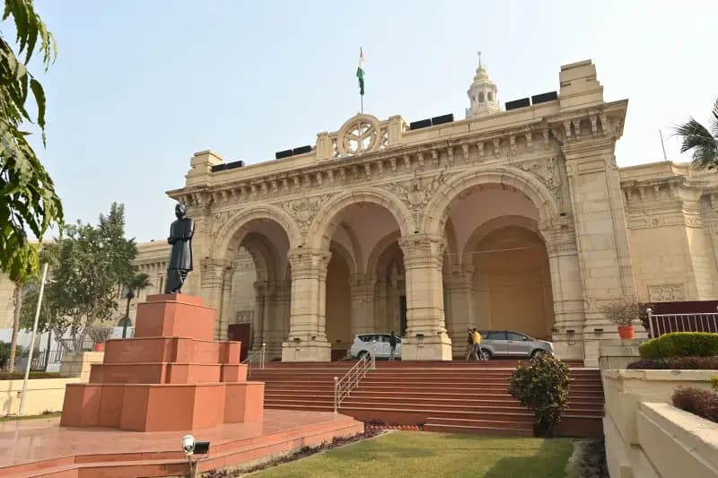 'स्टार्ट इन यूपी' को मिली संस्थागत मजबूती, 7 स्वीकृत सेंटर ऑफ एक्सीलेंस को ₹27.18 करोड़ की धनराशि जारी