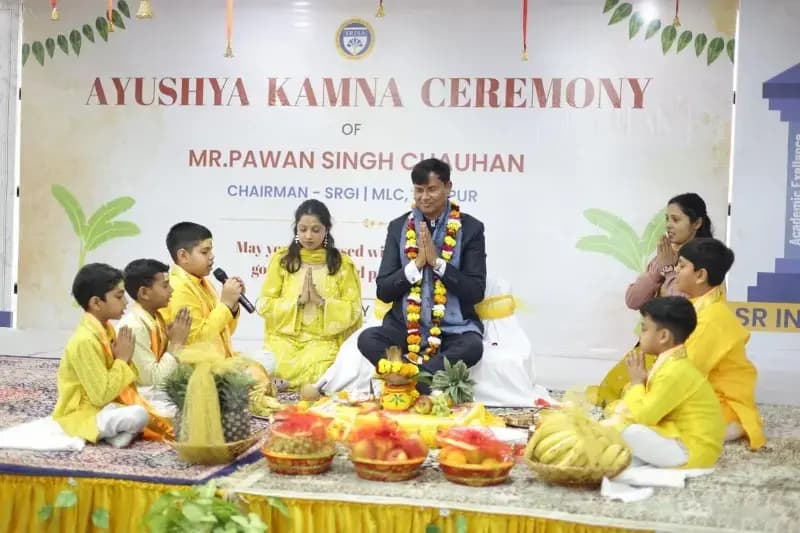 एसआर ग्रुप में 'फाउंडर्स डे' की धूम,हर्षोल्लास के साथ मनाया गया पवन सिंह चौहान का जन्मदिन