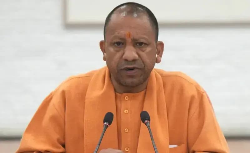 CM योगी आगामी त्यौहारों के संबंध में क़ानून व्यवस्था पर करेंगे समीक्षा बैठक